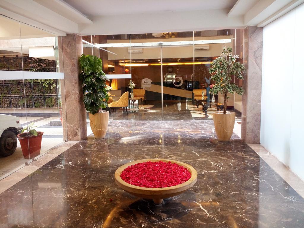 Best Western Plus O2 Indore Eksteriør billede
