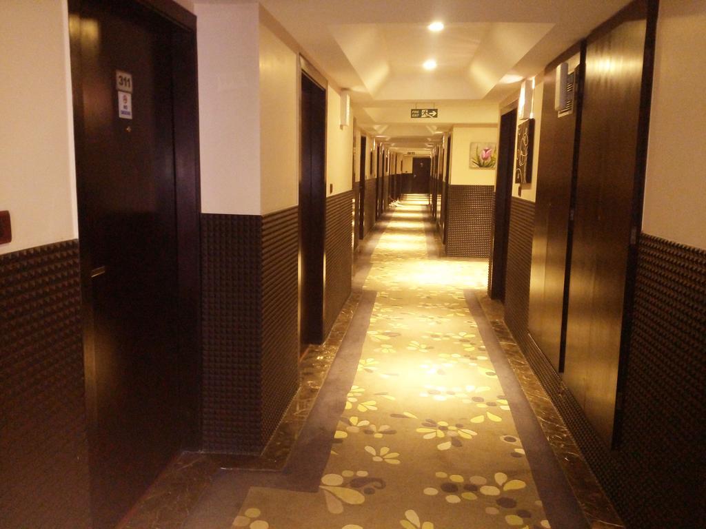 Best Western Plus O2 Indore Eksteriør billede